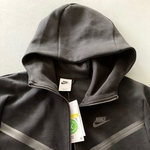NWT Nike Men’s S Black Tech Fleece Full Zip Hoodie